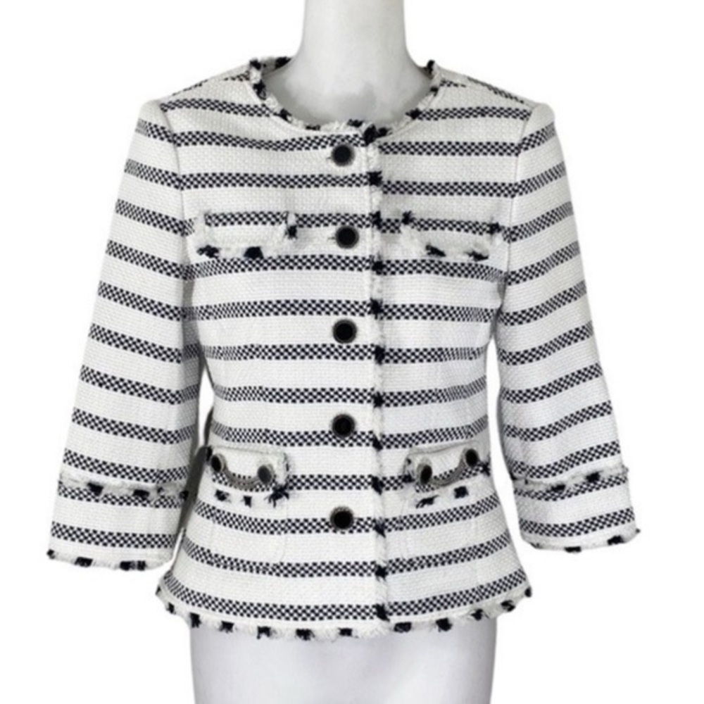 White House Black Market WHBM white black tweed stripe fringe crop jacket 4